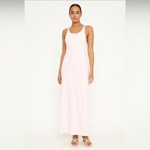 Leze the Label Elegant Cross Back Pink Maxi Dress.   Size-2X